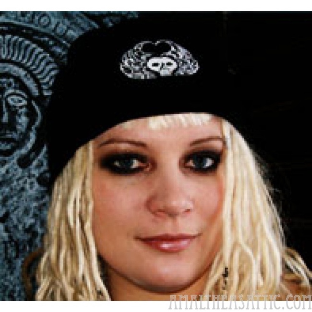 Death Heart Knit Hat